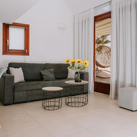 Sun Stories Suites Vóthon المظهر الخارجي الصورة