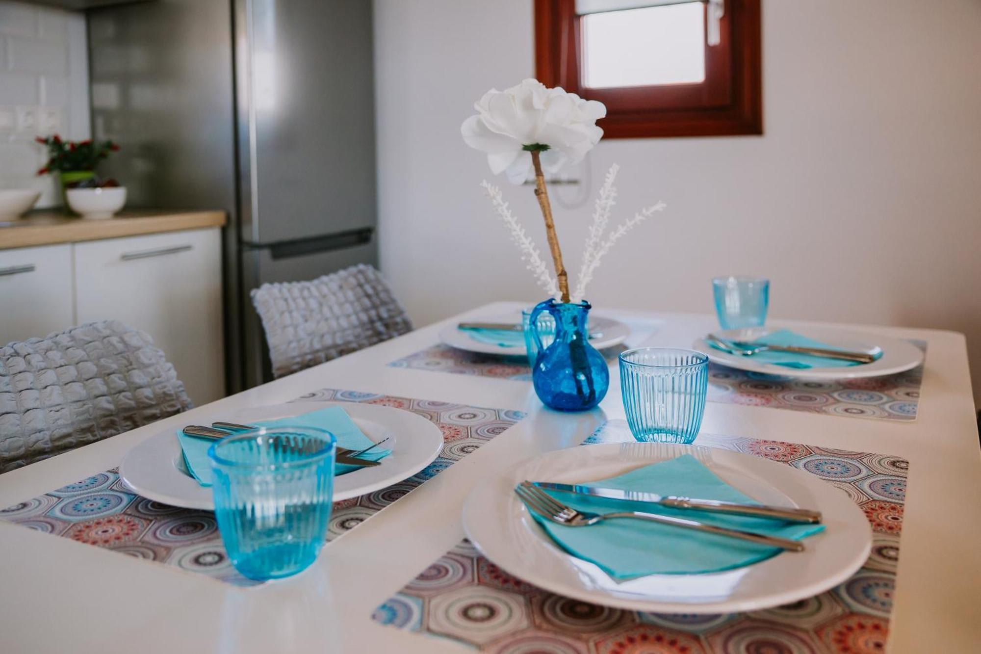 Sun Stories Suites Vóthon المظهر الخارجي الصورة