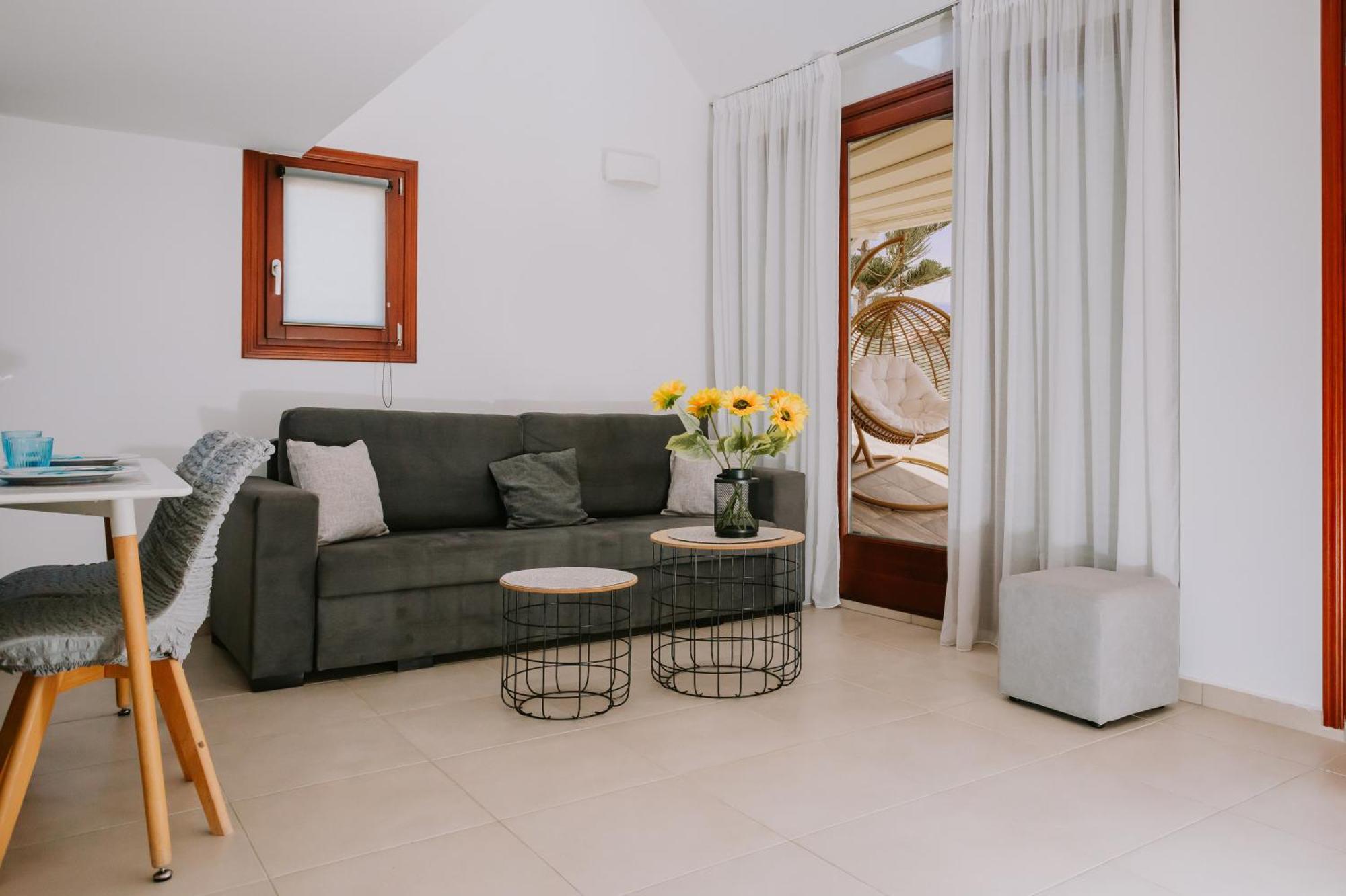Sun Stories Suites Vóthon المظهر الخارجي الصورة