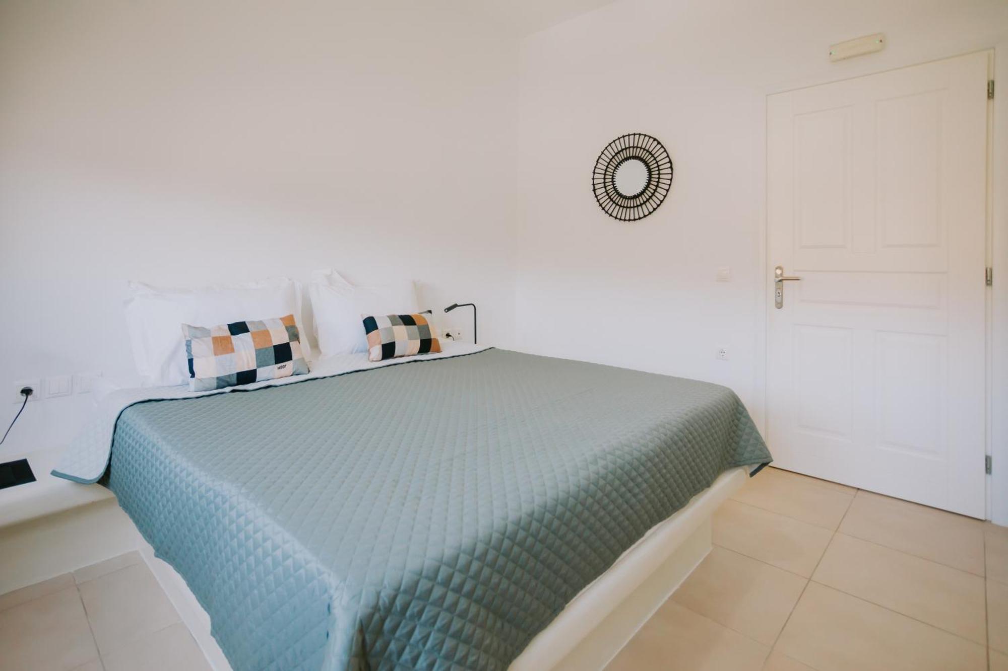 Sun Stories Suites Vóthon المظهر الخارجي الصورة